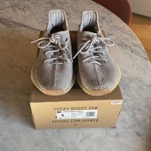 Yeezy Boost 350